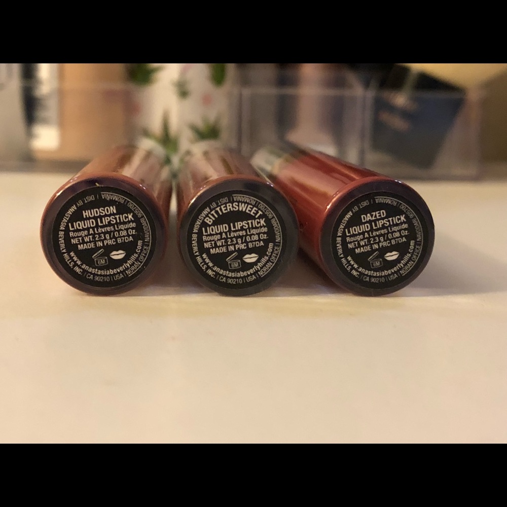 ABH Mini Liquid Lipstick Set - Picture 3 of 3